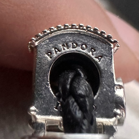 Pandora Harry Potter Hogwarts Express Train Charm - Picture 9 of 9